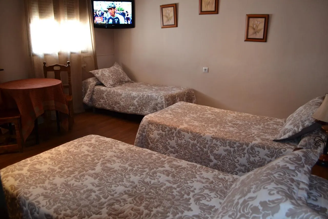 Hostal Pension La Ruta Paterna del Campo